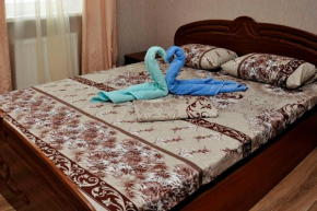 Отель Квартира по улице Феодосийская, 1-А  Киев
